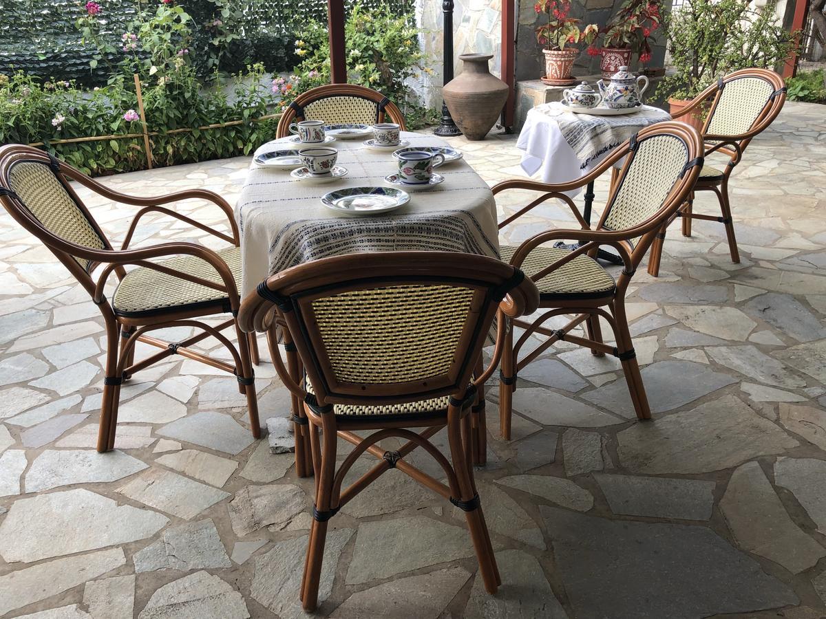 Deidamia Hotel Skyros Exterior photo