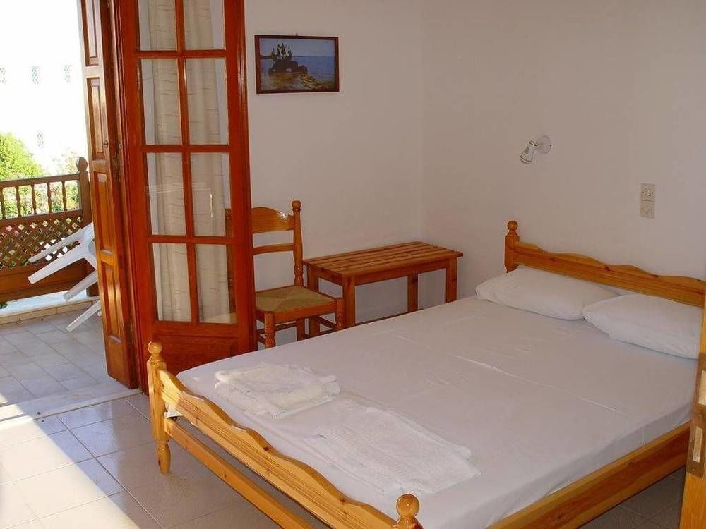 Deidamia Hotel Skyros Exterior photo
